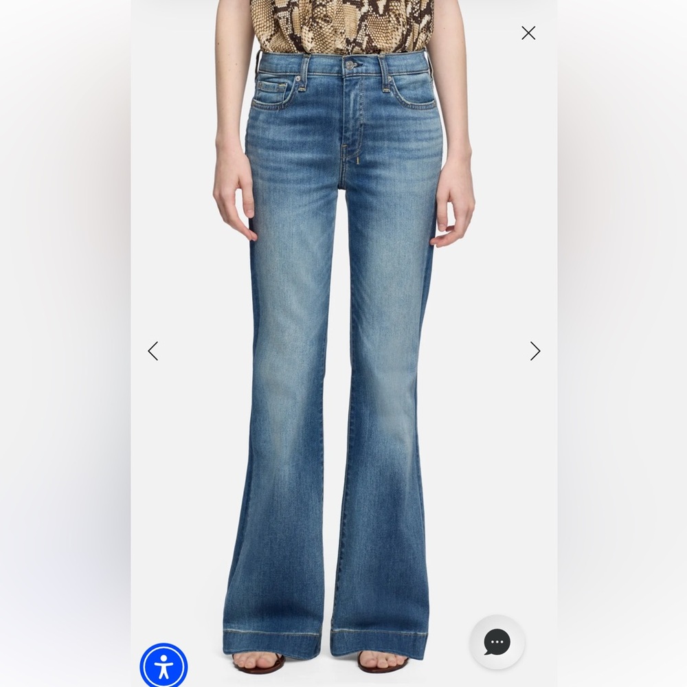 7 For All Mankind Tailorless Dojo in Distressed Authentic Light